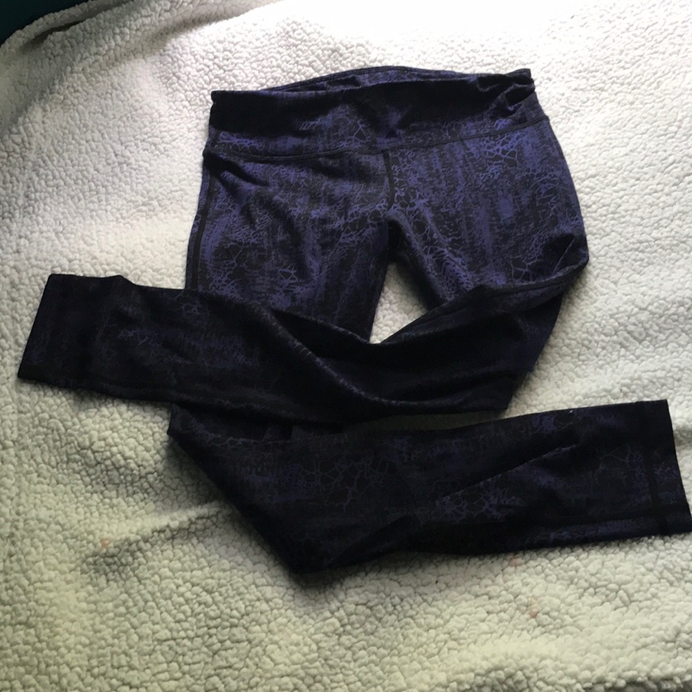 Kirkland athletic leggings